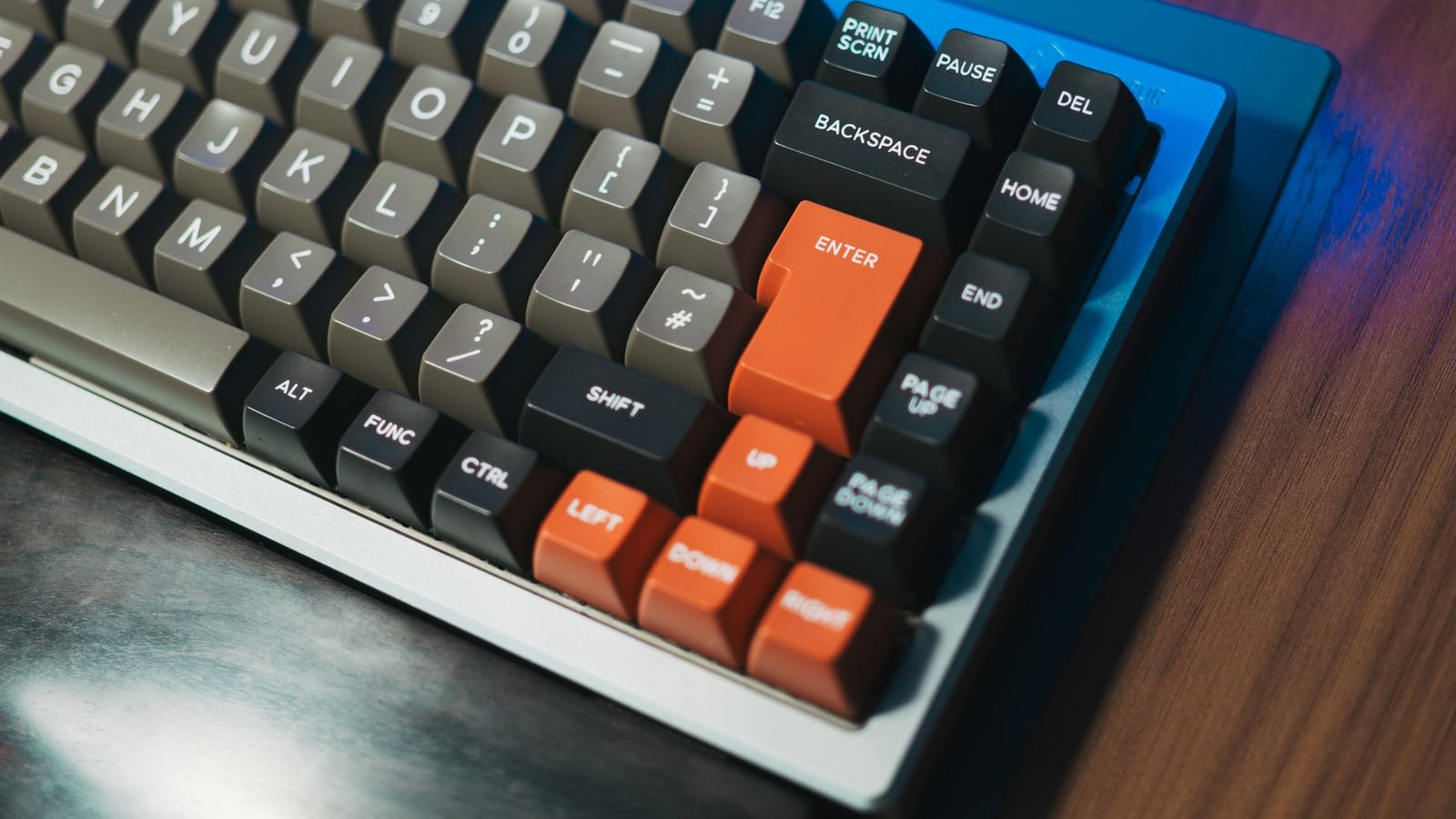 A close-up of a professional keyboard and mouse in a modern Montreal office.